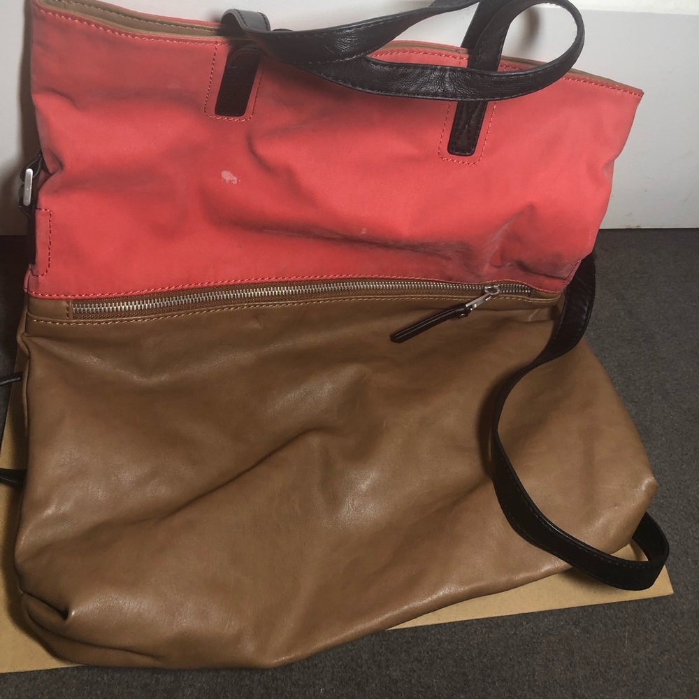 tote